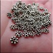 Wholesale Silver 4.5mm Daisy Spacers 