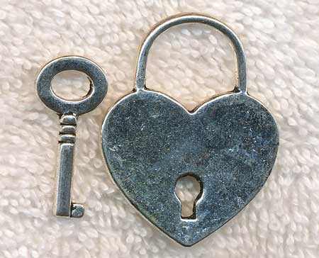 Heart Lock and Key Pendant Set 