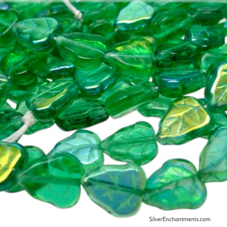 10mm Green Glass Leaf Beads 