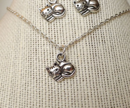 Cat Necklace 