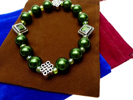 Celtic Bracelets - Beaded Celtic Jewelry 