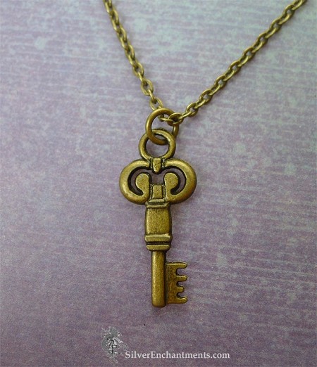 Bronze Key Necklace 