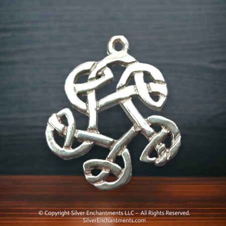 Everlasting Sterling Silver Celtic Friendship Knot Pendant 