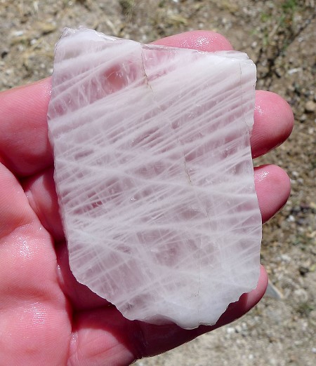 Rose Quartz Slab 77x51x6.7mm 